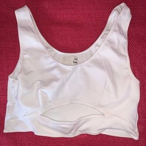 Aritzia crop top